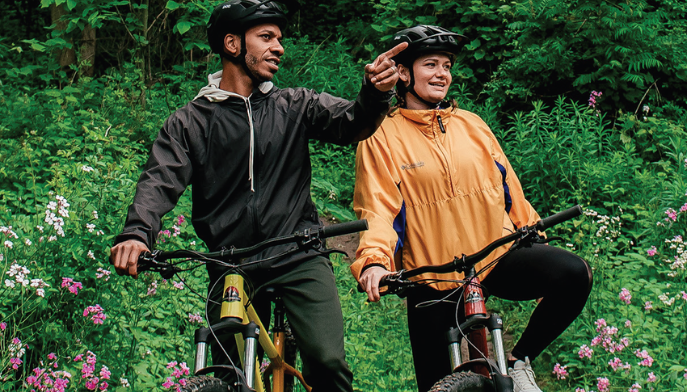 cycling-in-norfolk-county-carousel