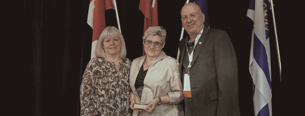 Susan Gardner accepts President's Award at 2025 EDAC conference